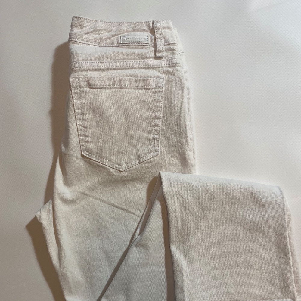 Jones New York Lexington Straight Leg Jeans